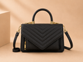 Alexia crossbody táska