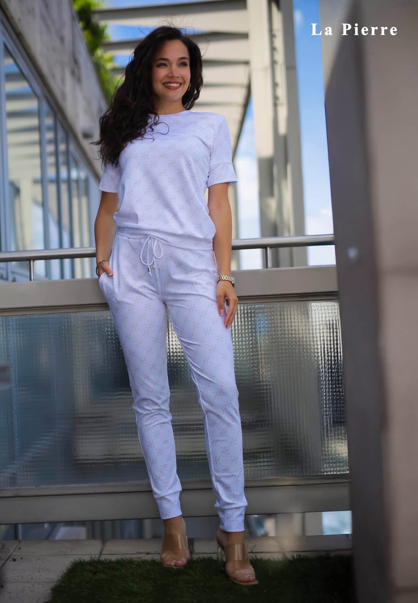 Plano mintás melegítőszett - fehér