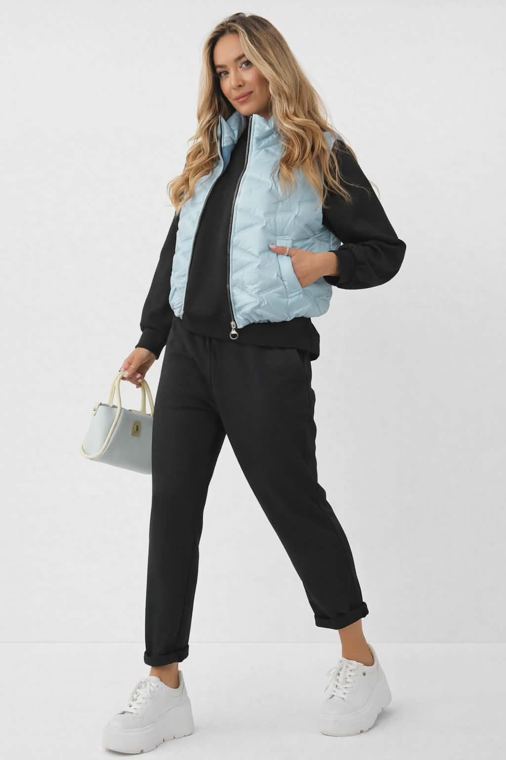 Rövid steppelt mellény - babakék