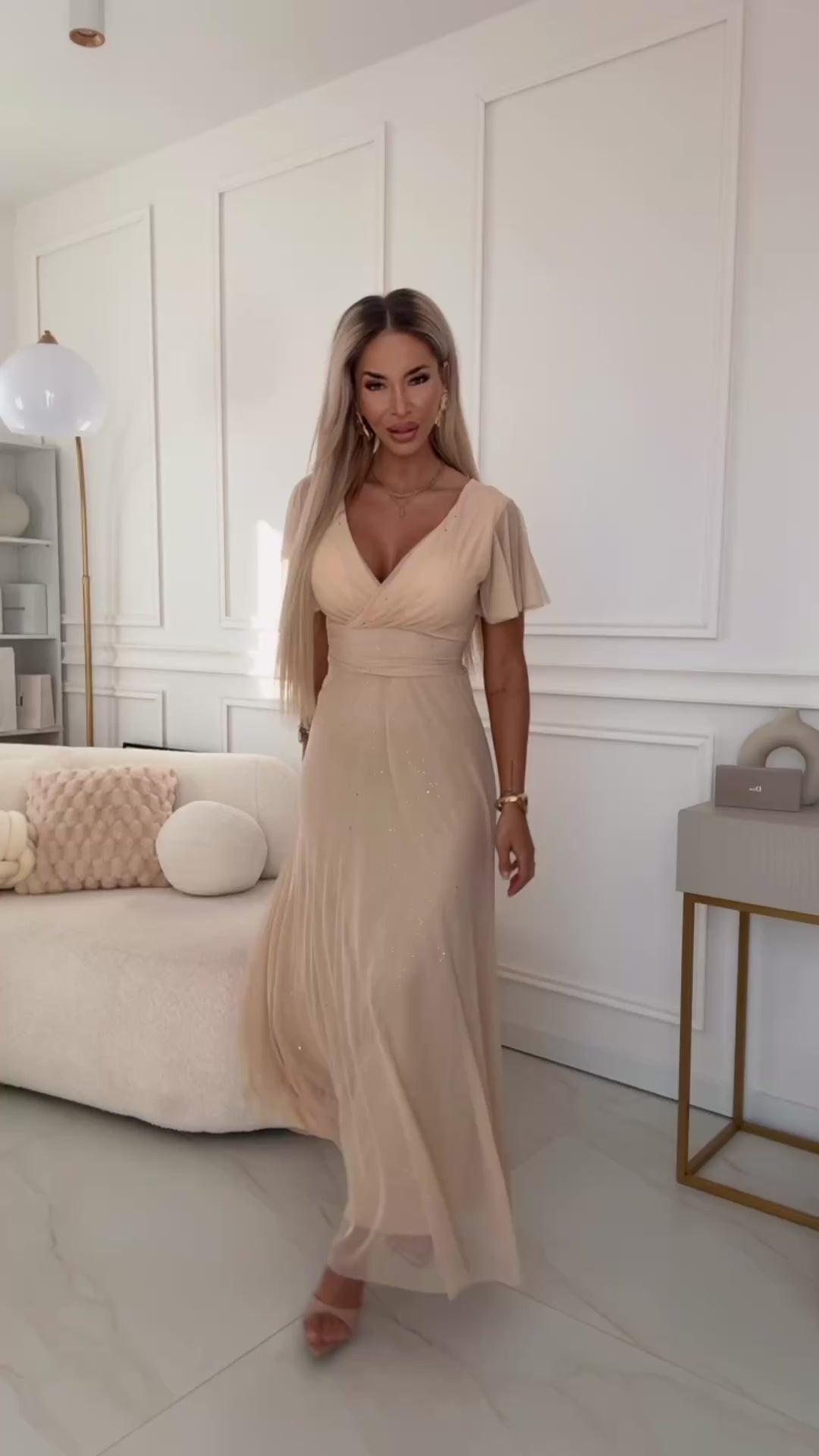 Numoco Melania maxi csillogó tüll ruha - pezsgőbézs